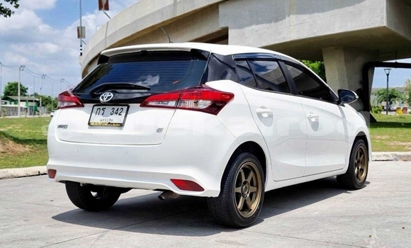 Buy Used Toyota Yaris White Car in Bangkok in Bangkok Buy Used Toyota Yaris White Car in Bangkok in Bangkok