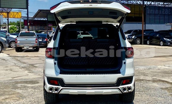 ซื้อ รถมือสอง Ford Everest ขาว รถยนต์ ใน %{เมือง} ใน กรุงเทพมหานคร ซื้อ รถมือสอง Ford Everest ขาว รถยนต์ ใน %{เมือง} ใน กรุงเทพมหานคร
