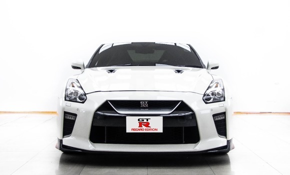ซื้อ รถมือสอง Nissan GT-R ขาว รถยนต์ ใน %{เมือง} ใน กรุงเทพมหานคร