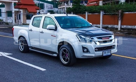 Buy Used Isuzu D-Max White Car in Bangkok in Bangkok Buy Used Isuzu D-Max White Car in Bangkok in Bangkok