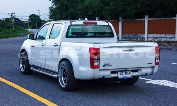 ซื้อ รถมือสอง Isuzu D-Max ขาว รถยนต์ ใน %{เมือง} ใน กรุงเทพมหานคร ซื้อ รถมือสอง Isuzu D-Max ขาว รถยนต์ ใน %{เมือง} ใน กรุงเทพมหานคร