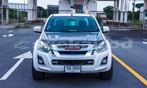ซื้อ รถมือสอง Isuzu D-Max ขาว รถยนต์ ใน %{เมือง} ใน กรุงเทพมหานคร ซื้อ รถมือสอง Isuzu D-Max ขาว รถยนต์ ใน %{เมือง} ใน กรุงเทพมหานคร