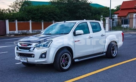 ซื้อ รถมือสอง Isuzu D-Max ขาว รถยนต์ ใน %{เมือง} ใน กรุงเทพมหานคร ซื้อ รถมือสอง Isuzu D-Max ขาว รถยนต์ ใน %{เมือง} ใน กรุงเทพมหานคร