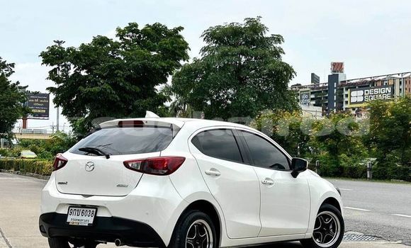 ซื้อ รถมือสอง Mazda 2 ขาว รถยนต์ ใน %{เมือง} ใน กรุงเทพมหานคร ซื้อ รถมือสอง Mazda 2 ขาว รถยนต์ ใน %{เมือง} ใน กรุงเทพมหานคร