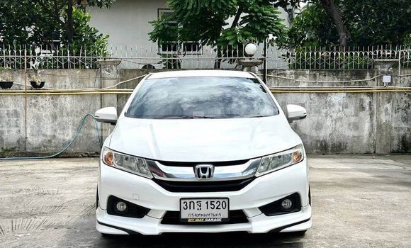 Buy Used Honda City White Car in Bangkok in Bangkok