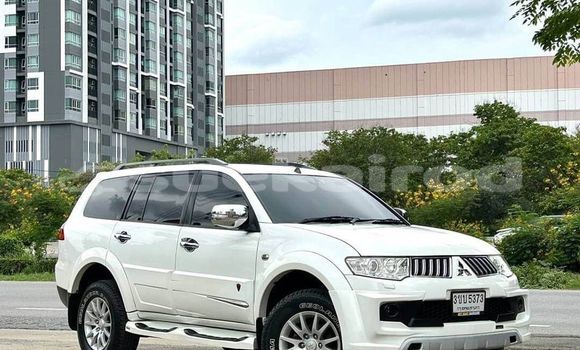 ซื้อ รถมือสอง Mitsubishi Pajero ขาว รถยนต์ ใน %{เมือง} ใน กรุงเทพมหานคร ซื้อ รถมือสอง Mitsubishi Pajero ขาว รถยนต์ ใน %{เมือง} ใน กรุงเทพมหานคร