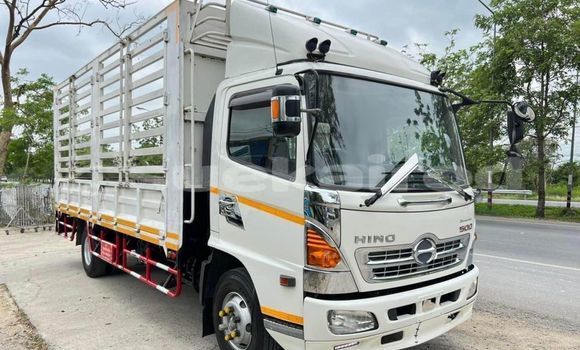 ซื้อ รถมือสอง Toyota 2000GT ขาว รถยนต์ ใน %{เมือง} ใน กรุงเทพมหานคร