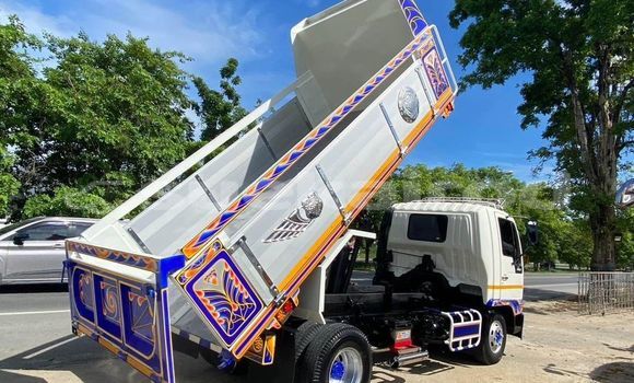 ซื้อ รถมือสอง Hino 300 Series ขาว รถกระบะ ใน %{เมือง} ใน กรุงเทพมหานคร ซื้อ รถมือสอง Hino 300 Series ขาว รถกระบะ ใน %{เมือง} ใน กรุงเทพมหานคร