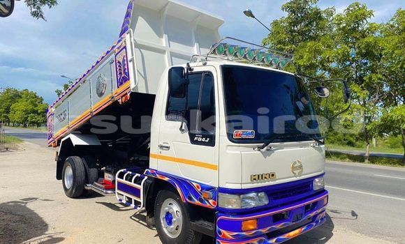 ซื้อ รถมือสอง Hino 300 Series ขาว รถกระบะ ใน %{เมือง} ใน กรุงเทพมหานคร ซื้อ รถมือสอง Hino 300 Series ขาว รถกระบะ ใน %{เมือง} ใน กรุงเทพมหานคร