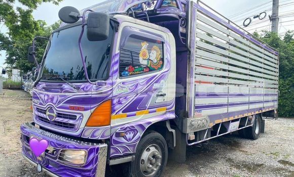 ซื้อ รถมือสอง Hino Ranger สีน้ำเงิน รถกระบะ ใน %{เมือง} ใน กรุงเทพมหานคร ซื้อ รถมือสอง Hino Ranger สีน้ำเงิน รถกระบะ ใน %{เมือง} ใน กรุงเทพมหานคร