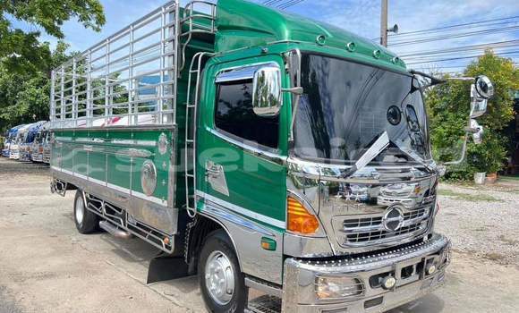 Buy Used Hino Ranger Green Truck in Bangkok in Bangkok