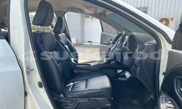 ซื้อ รถมือสอง Honda HR-V ขาว รถยนต์ ใน %{เมือง} ใน กรุงเทพมหานคร ซื้อ รถมือสอง Honda HR-V ขาว รถยนต์ ใน %{เมือง} ใน กรุงเทพมหานคร