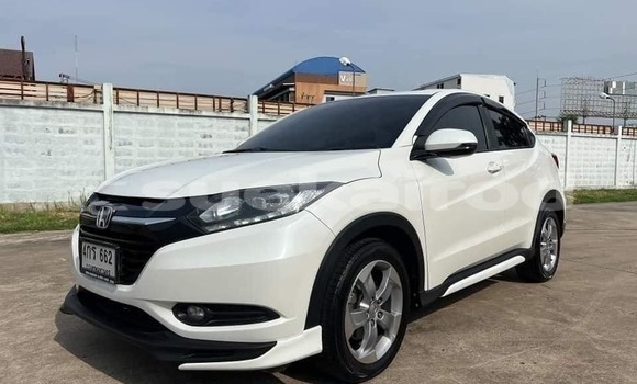 ซื้อ รถมือสอง Honda HR-V ขาว รถยนต์ ใน %{เมือง} ใน กรุงเทพมหานคร ซื้อ รถมือสอง Honda HR-V ขาว รถยนต์ ใน %{เมือง} ใน กรุงเทพมหานคร