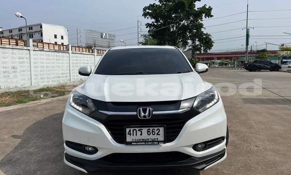 ซื้อ รถมือสอง Honda HR-V ขาว รถยนต์ ใน %{เมือง} ใน กรุงเทพมหานคร ซื้อ รถมือสอง Honda HR-V ขาว รถยนต์ ใน %{เมือง} ใน กรุงเทพมหานคร