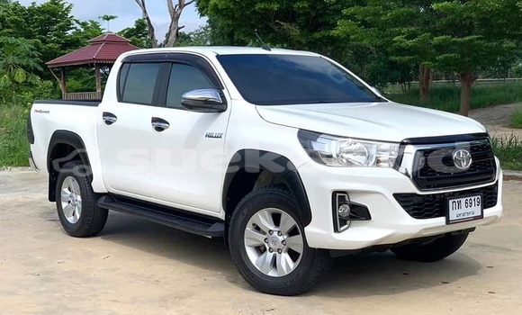 ซื้อ รถมือสอง Toyota Hiluxe Revo ขาว รถยนต์ ใน %{เมือง} ใน กรุงเทพมหานคร ซื้อ รถมือสอง Toyota Hiluxe Revo ขาว รถยนต์ ใน %{เมือง} ใน กรุงเทพมหานคร