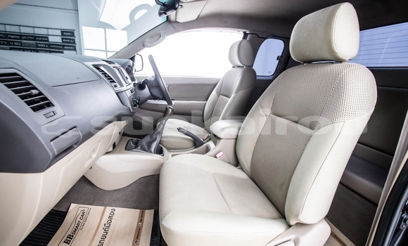 ซื้อ รถมือสอง Toyota Hiluxe VIGO สีดำ รถยนต์ ใน %{เมือง} ใน กรุงเทพมหานคร ซื้อ รถมือสอง Toyota Hiluxe VIGO สีดำ รถยนต์ ใน %{เมือง} ใน กรุงเทพมหานคร