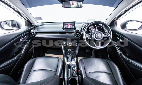 ซื้อ รถมือสอง Mazda 2 ขาว รถยนต์ ใน %{เมือง} ใน กรุงเทพมหานคร ซื้อ รถมือสอง Mazda 2 ขาว รถยนต์ ใน %{เมือง} ใน กรุงเทพมหานคร