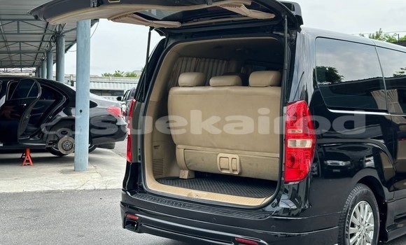 Buy Used Hyundai H1 Black Car in Bangkok in Bangkok Buy Used Hyundai H1 Black Car in Bangkok in Bangkok