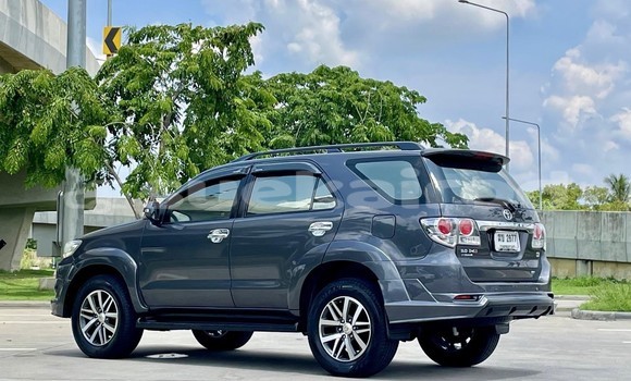 ซื้อ รถมือสอง Toyota Fortuner อื่น ๆ รถยนต์ ใน %{เมือง} ใน กรุงเทพมหานคร ซื้อ รถมือสอง Toyota Fortuner อื่น ๆ รถยนต์ ใน %{เมือง} ใน กรุงเทพมหานคร