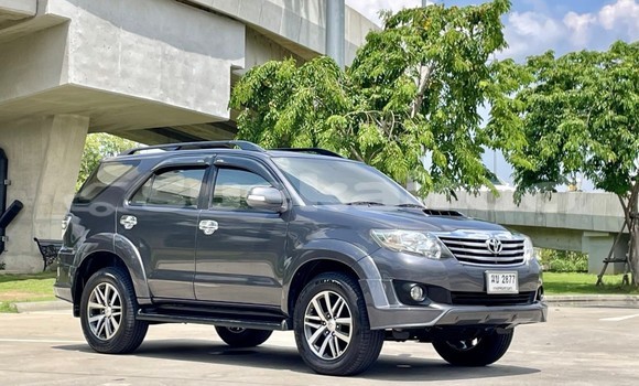 ซื้อ รถมือสอง Toyota Fortuner อื่น ๆ รถยนต์ ใน %{เมือง} ใน กรุงเทพมหานคร ซื้อ รถมือสอง Toyota Fortuner อื่น ๆ รถยนต์ ใน %{เมือง} ใน กรุงเทพมหานคร