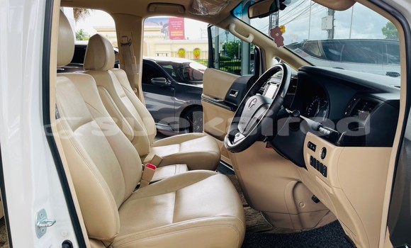 ซื้อ รถมือสอง Toyota Alphard ขาว รถยนต์ ใน %{เมือง} ใน กรุงเทพมหานคร ซื้อ รถมือสอง Toyota Alphard ขาว รถยนต์ ใน %{เมือง} ใน กรุงเทพมหานคร