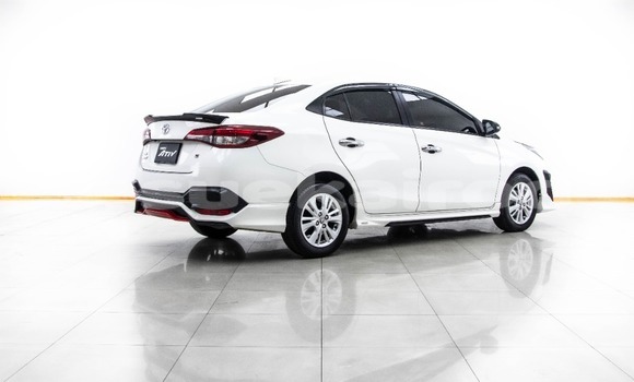 ซื้อ รถมือสอง Toyota Yaris Ativ ขาว รถยนต์ ใน %{เมือง} ใน กรุงเทพมหานคร ซื้อ รถมือสอง Toyota Yaris Ativ ขาว รถยนต์ ใน %{เมือง} ใน กรุงเทพมหานคร