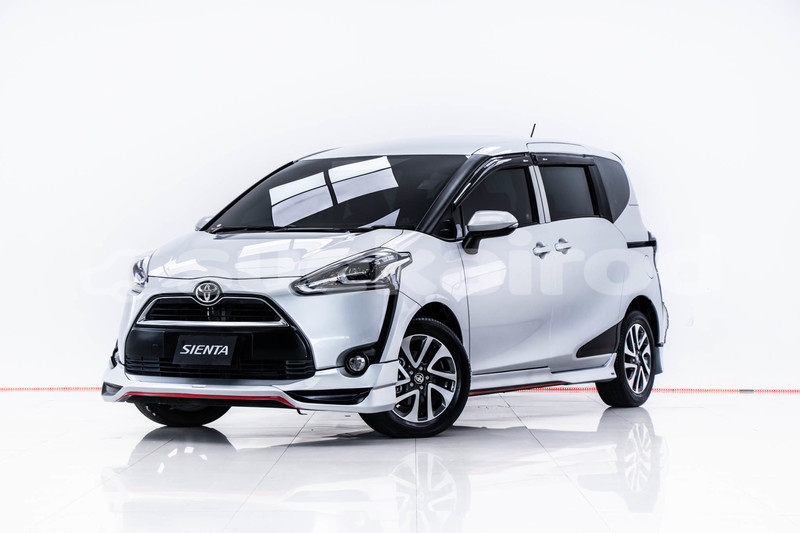 Big with watermark toyota sienna bangkok bangkok 66373