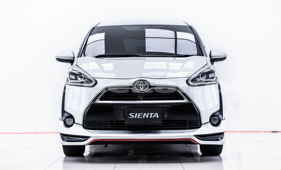 Buy Used Toyota Sienna Other Car in Bangkok in Bangkok Buy Used Toyota Sienna Other Car in Bangkok in Bangkok