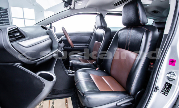 Buy Used Toyota Sienna Other Car in Bangkok in Bangkok Buy Used Toyota Sienna Other Car in Bangkok in Bangkok