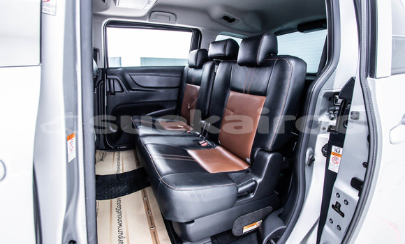 Buy Used Toyota Sienna Other Car in Bangkok in Bangkok Buy Used Toyota Sienna Other Car in Bangkok in Bangkok