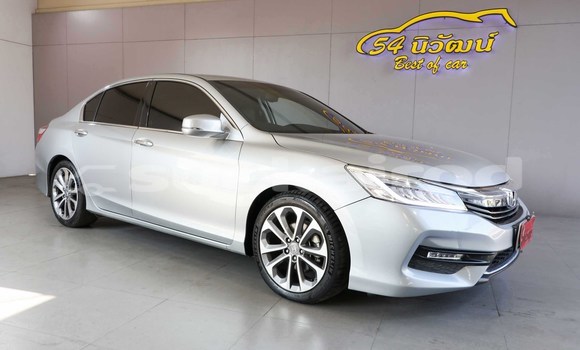 Buy Used Honda Accord Silver Car in Bangkok in Bangkok