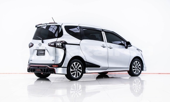 ซื้อ รถมือสอง Toyota Sienta อื่น ๆ รถยนต์ ใน %{เมือง} ใน กรุงเทพมหานคร ซื้อ รถมือสอง Toyota Sienta อื่น ๆ รถยนต์ ใน %{เมือง} ใน กรุงเทพมหานคร