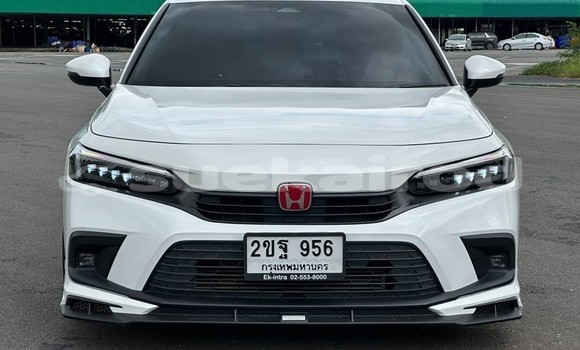 ซื้อ รถมือสอง Honda Civic ขาว รถยนต์ ใน %{เมือง} ใน กรุงเทพมหานคร