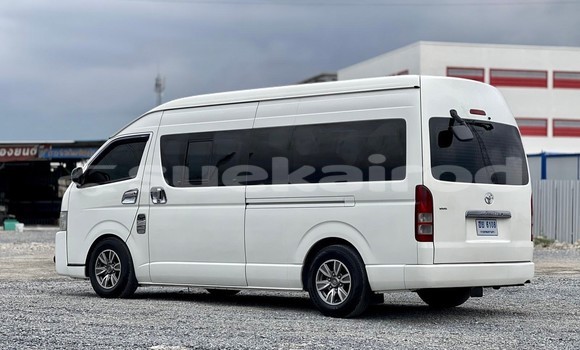 ซื้อ รถมือสอง Toyota Commuter ขาว รถยนต์ ใน %{เมือง} ใน กรุงเทพมหานคร ซื้อ รถมือสอง Toyota Commuter ขาว รถยนต์ ใน %{เมือง} ใน กรุงเทพมหานคร