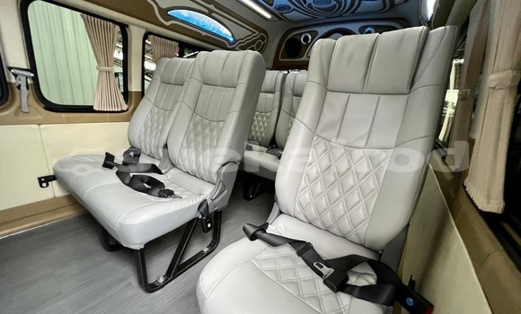 ซื้อ รถมือสอง Toyota Commuter ขาว รถยนต์ ใน %{เมือง} ใน กรุงเทพมหานคร ซื้อ รถมือสอง Toyota Commuter ขาว รถยนต์ ใน %{เมือง} ใน กรุงเทพมหานคร