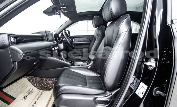 Buy Used Honda HR-V Black Car in Bangkok in Bangkok Buy Used Honda HR-V Black Car in Bangkok in Bangkok