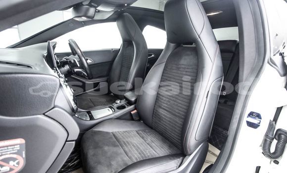 ซื้อ รถมือสอง Mercedes-Benz CLA-klasse ขาว รถยนต์ ใน %{เมือง} ใน กรุงเทพมหานคร ซื้อ รถมือสอง Mercedes-Benz CLA-klasse ขาว รถยนต์ ใน %{เมือง} ใน กรุงเทพมหานคร