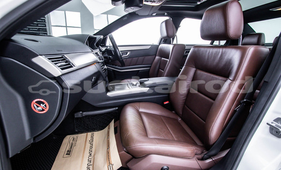 ซื้อ รถมือสอง Mercedes-Benz E-Classe ขาว รถยนต์ ใน %{เมือง} ใน กรุงเทพมหานคร ซื้อ รถมือสอง Mercedes-Benz E-Classe ขาว รถยนต์ ใน %{เมือง} ใน กรุงเทพมหานคร