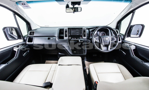 ซื้อ รถมือสอง Toyota Crown Majesta สีดำ รถยนต์ ใน %{เมือง} ใน กรุงเทพมหานคร ซื้อ รถมือสอง Toyota Crown Majesta สีดำ รถยนต์ ใน %{เมือง} ใน กรุงเทพมหานคร