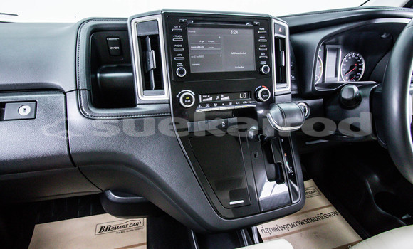 ซื้อ รถมือสอง Toyota Crown Majesta สีดำ รถยนต์ ใน %{เมือง} ใน กรุงเทพมหานคร ซื้อ รถมือสอง Toyota Crown Majesta สีดำ รถยนต์ ใน %{เมือง} ใน กรุงเทพมหานคร