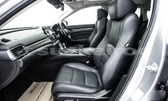 Buy Used Honda Accord Other Car in Bangkok in Bangkok Buy Used Honda Accord Other Car in Bangkok in Bangkok