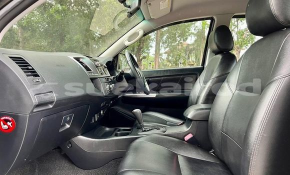 ซื้อ รถมือสอง Toyota Vigo ขาว รถยนต์ ใน %{เมือง} ใน กรุงเทพมหานคร ซื้อ รถมือสอง Toyota Vigo ขาว รถยนต์ ใน %{เมือง} ใน กรุงเทพมหานคร