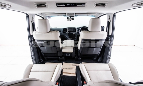 Buy Used Toyota Matrix Black Car in Bangkok in Bangkok Buy Used Toyota Matrix Black Car in Bangkok in Bangkok