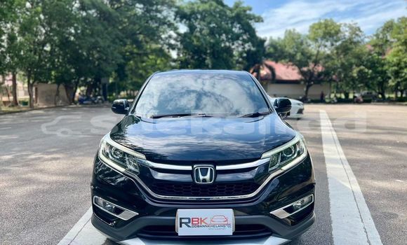 ซื้อ รถมือสอง Honda CR-V สีดำ รถยนต์ ใน %{เมือง} ใน กรุงเทพมหานคร