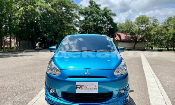 ซื้อ รถมือสอง Mitsubishi Mirage สีน้ำเงิน รถยนต์ ใน %{เมือง} ใน กรุงเทพมหานคร