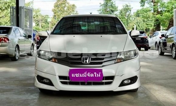 Buy Used Honda City White Car in Bangkok in Bangkok
