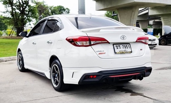 Buy Used Toyota Yaris White Car in Bangkok in Bangkok Buy Used Toyota Yaris White Car in Bangkok in Bangkok
