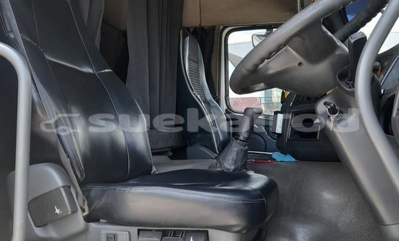 Buy Used Volvo F4 White Truck in Chonburi in Chonburi Buy Used Volvo F4 White Truck in Chonburi in Chonburi