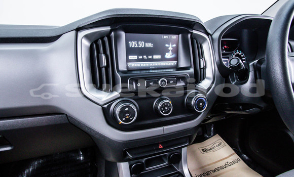 Buy Used Chevrolet Colorado Red Car in Bangkok in Bangkok Buy Used Chevrolet Colorado Red Car in Bangkok in Bangkok