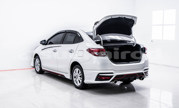 Buy Used Toyota Yaris Ativ White Car in Bangkok in Bangkok Buy Used Toyota Yaris Ativ White Car in Bangkok in Bangkok